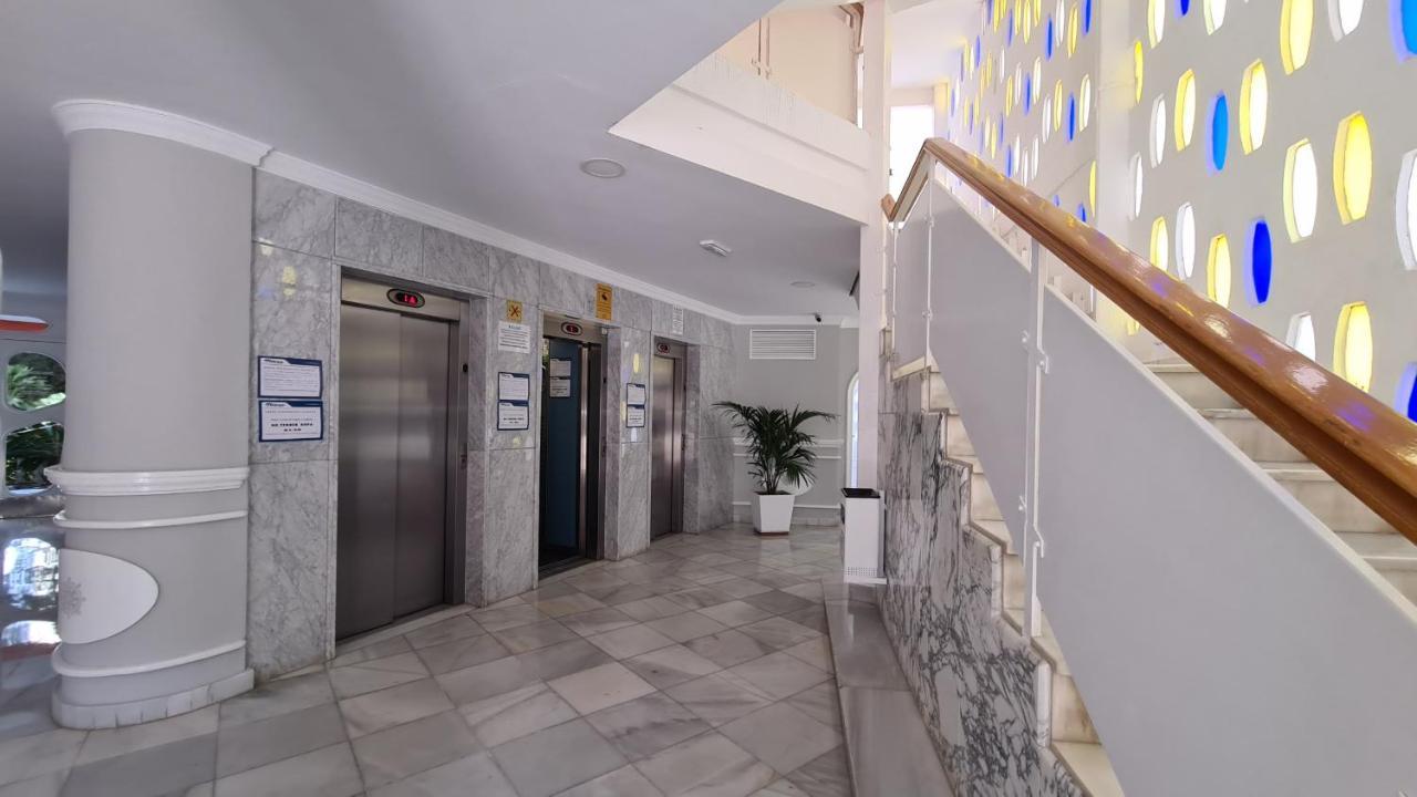 Estudio Playmon Park 10-9 If Бенидорм Экстерьер фото